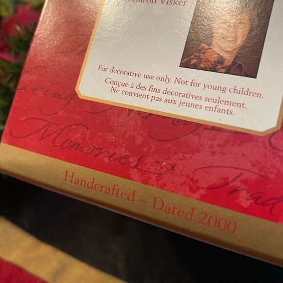 Hallmark Keepsake Ornament The Fishing Hole 2000 - Picture 4 of 10